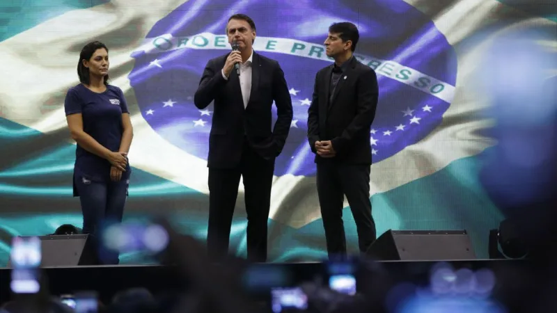 Bolsonaro: manifestação é recado àqueles que teimam com velhas práticas
