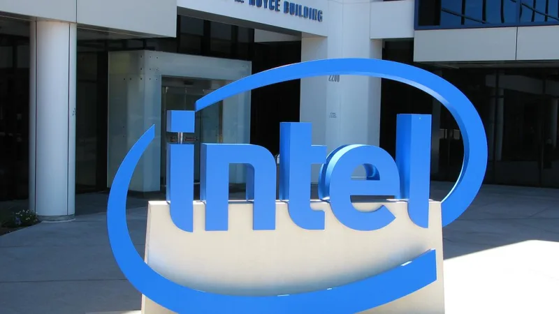 Intel registra aumento no lucro mas alerta para atraso na entrega de chips
