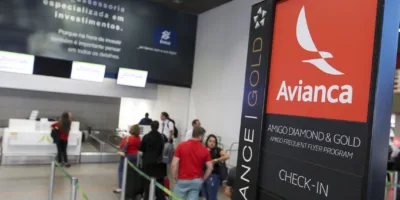 Latam questiona na Justiça nova proposta da Azul por Avianca
