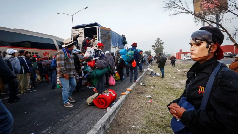 Trump anuncia medidas para conter imigrantes ilegais vindos do México