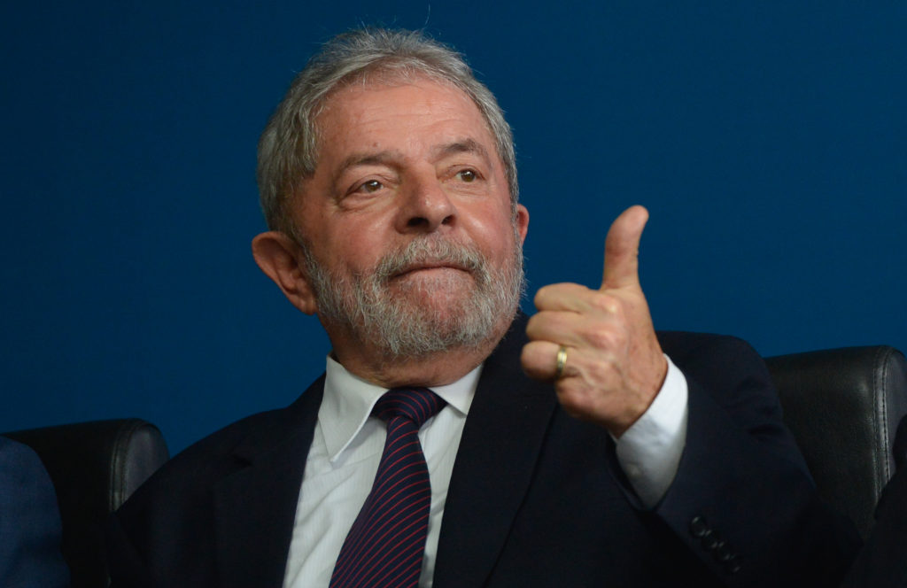 Juiz aceita pedido de defesa e Lula sairá da prisão após decisão do STF