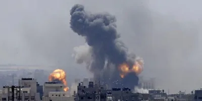 Israel responde com ataques em massa após Gaza disparar 450 foguetes