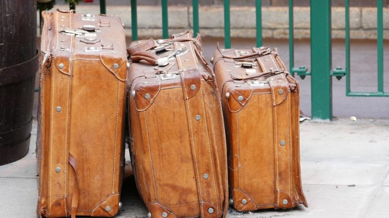 Bolsonaro deve sancionar proibição à cobrança de bagagens de até 23kg