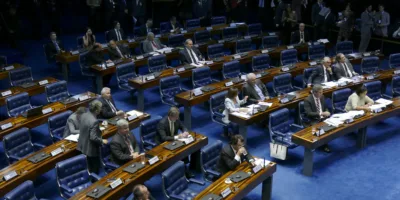 Mudança no texto da reforma da Previdência reduz economia para R$ 800 bilhões