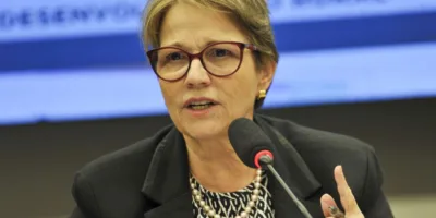 China queria habilitar só mais 20 frigoríficos, diz ministra; Brasil busca liberar 78