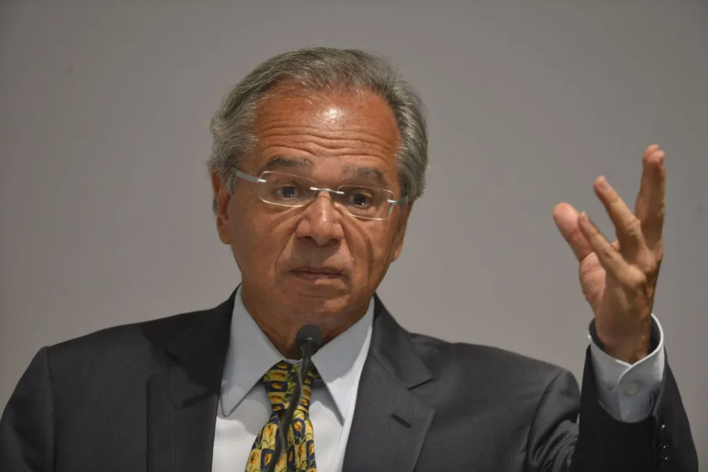 Modelo de partilha gerou falta de interesse na cessão onerosa, diz Guedes