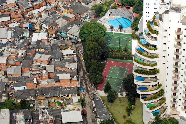 Desigualdade de renda no Brasil atinge maior patamar da série histórica