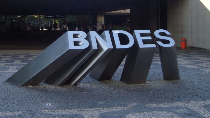 Desembolsos do BNDES diminuem 13% no acumulado do ano até setembro
