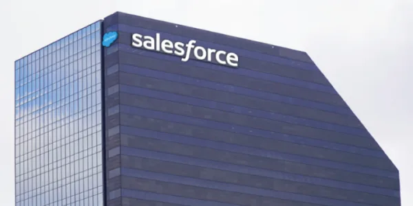 Salesforce frustra em receita do 3º tri, mas supera em lucro de US$ 2,09 bilhões