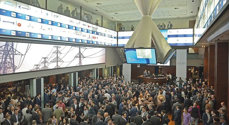 Bolsa de Valores chega a mais de 1,1 milhão de investidores em maio
