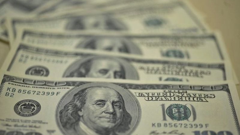 Dólar sobe 1,546% a R$ 5,438 no quarto mês consecutivo de alta