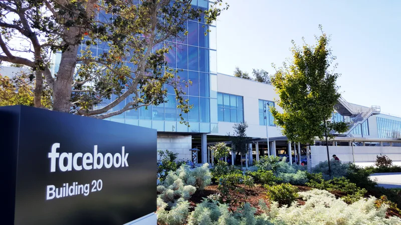 Criptomoeda do Facebook poderá apresentar riscos para finanças mundiais