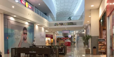 Aliansce Sonae (ALSO3) retoma funcionamento de 5 shoppings no fim de semana
