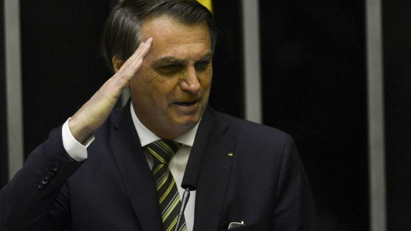 Bolsonaro aprova declaração de Guedes sobre saída do Mercosul