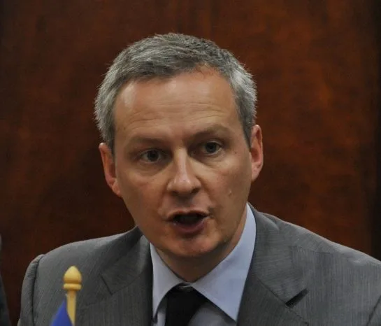 Moeda do Facebook tem de ser contida, diz ministro de Economia da França