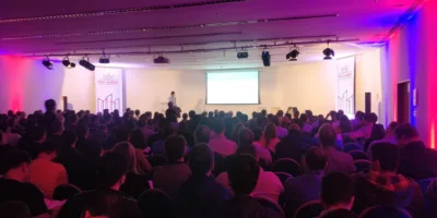 FIIS Summit: começou o maior evento de fundos imobiliários do Brasil