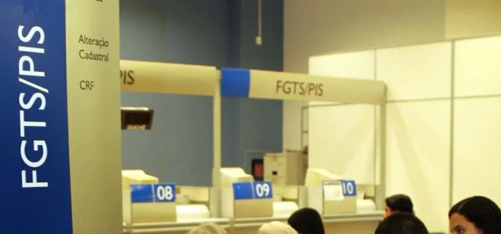 Governo federal pretende limitar saques do FGTS a R$ 500 em 2019