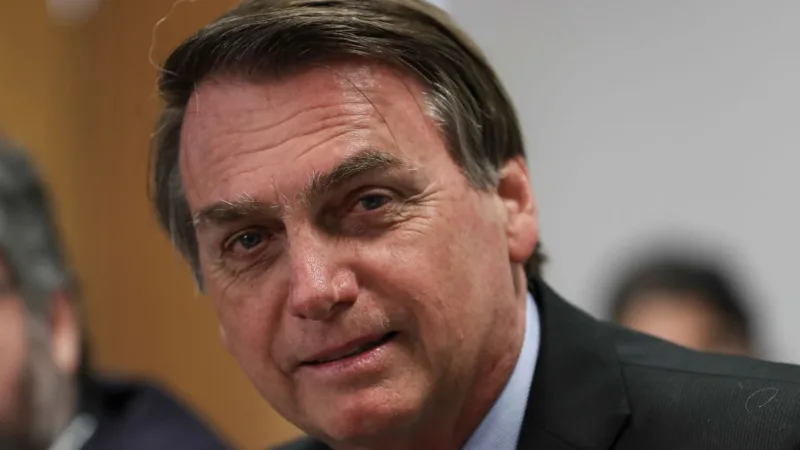 Bolsonaro afirma que EUA desistiram de tarifas sobre aço e alumínio