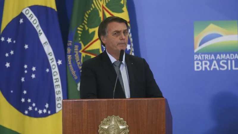 É algo emergencial para economia, diz Bolsonaro sobre FGTS