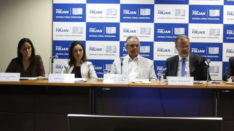 Reforma pode movimentar R$ 1,4 trilhão de investimentos, segundo Firjan