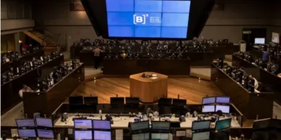 Ibovespa fecha em alta com anúncio de trégua na guerra comercial