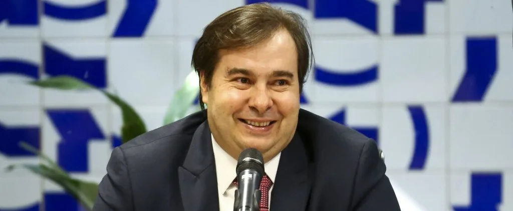 Rodrigo Maia é acusado de três crimes pela PF em Operação Lava Jato