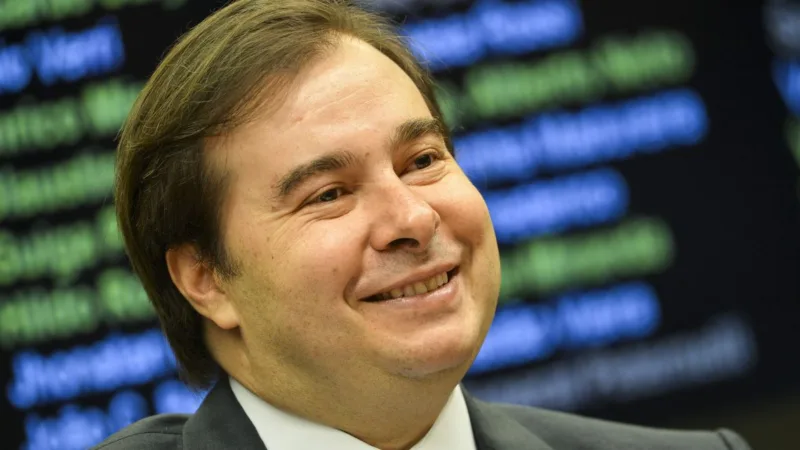 Rodrigo Maia diz que CPMF não passará na Câmara dos Deputados
