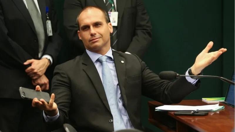 Eduardo Bolsonaro deve ser o novo embaixador brasileiro nos EUA, diz site