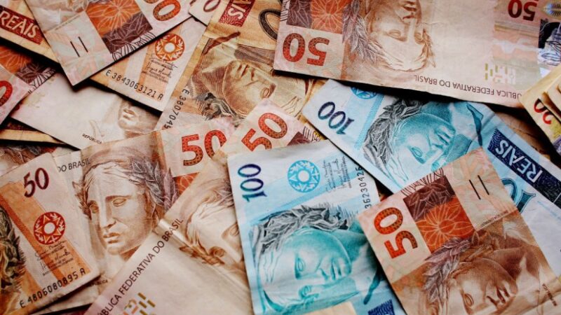 Governo registra déficit recode de R$ 194 bilhões em junho