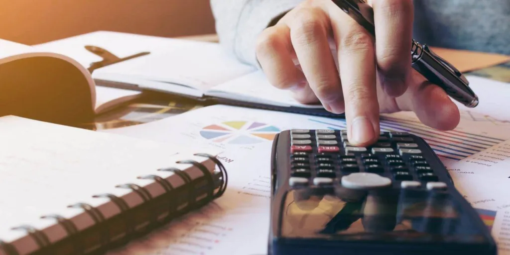 O pregão das taxas do Tesouro Direto funciona das 9h30 às 18h.