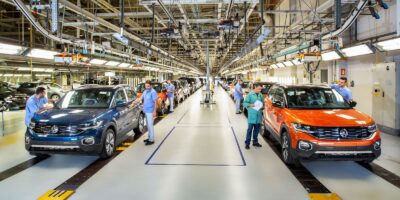 Anfavea reduz previsão para produção de veículos em 2019