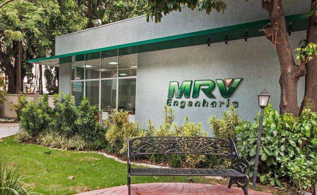 A ação da MRV (MRVE3) encerrou a sessão de hoje em alta de 4,39%, valendo R$ 20,21.