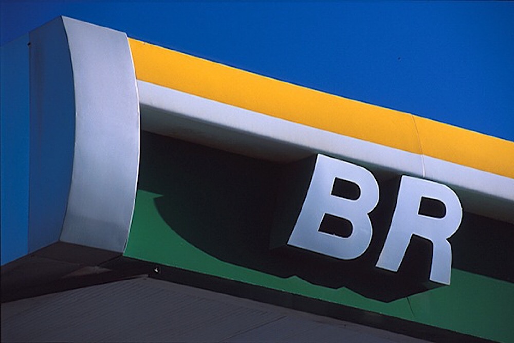 A ação da BR Distribuidora (BRDT3) encerrou a sessão desta quinta-feira em alta de 5,45%, valendo R$ 21,67.