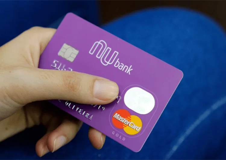 Nubank começa a operar no México com cartão de crédito sem anuidade