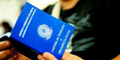 Governo reduz para R$ 1.039 a previsão de salário mínimo para 2020