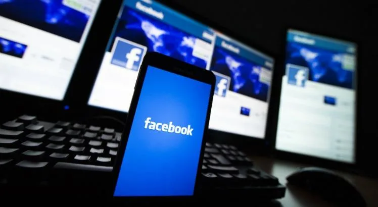 Facebook suspenderá toda publicidade política após eleições