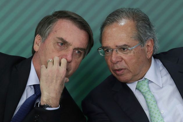 Bolsonaro cancela viagem a Davos; Guedes deve comparecer