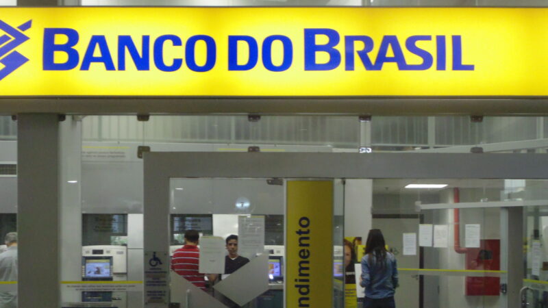 Governo quer negociar ações excedentes do Banco do Brasil