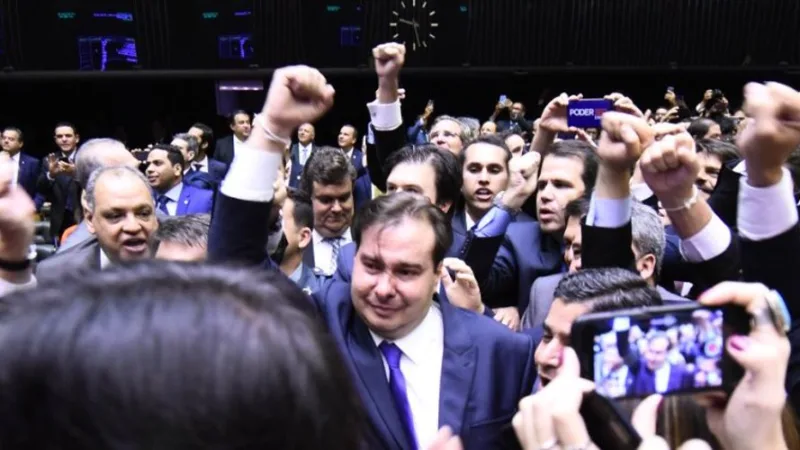 Economia de R5 bi da reforma foi além das previsões otimistas, diz Maia