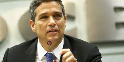Campos Neto afirma que País precisa de juros mais baixos