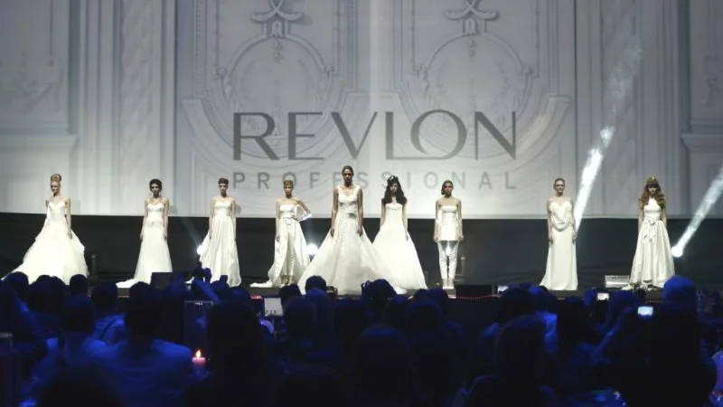 Revlon pode iniciar processo formal de venda em setembro