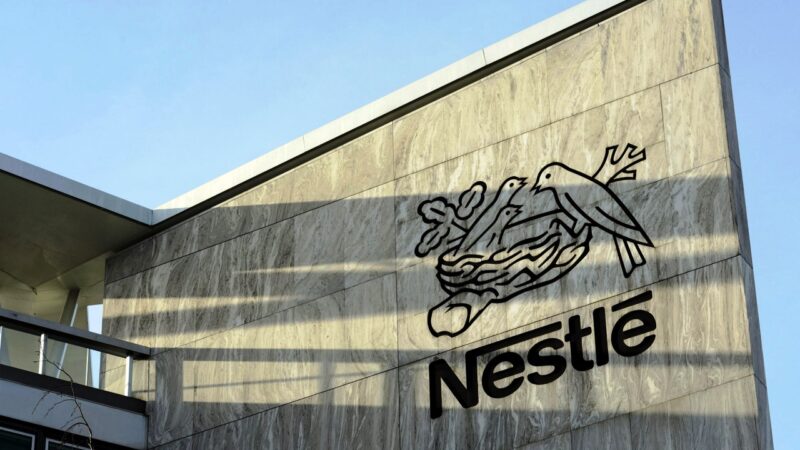 Nestlé devolverá US$ 20 bilhões a acionistas nos próximos três anos