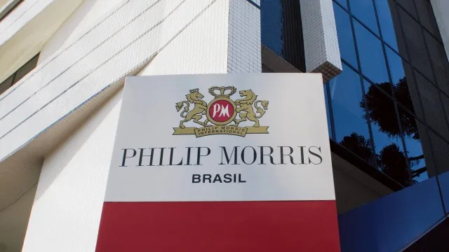 Fusão entre Altria e Philip Morris International é cancelada