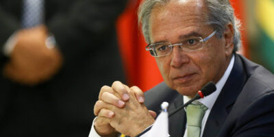 “Economia brasileira pode crescer 2% ou mais em 2020”, diz Paulo Guedes