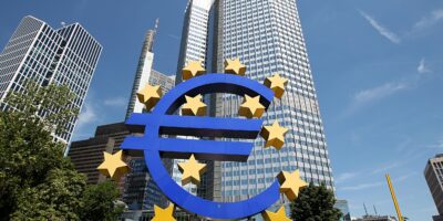 BCE deixa política monetária inalterada, mas fala em ‘ajustar seus instrumentos’