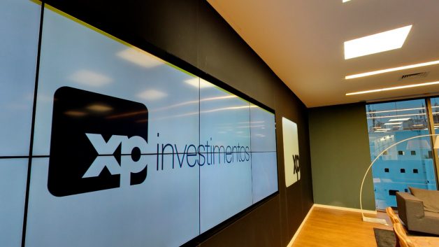XP quer faixa de preço da ação entre US$ 22 a US$ 25 no IPO, diz agência