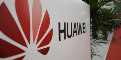 Huawei: EUA está coagindo funcionários da empresa a vazar informações