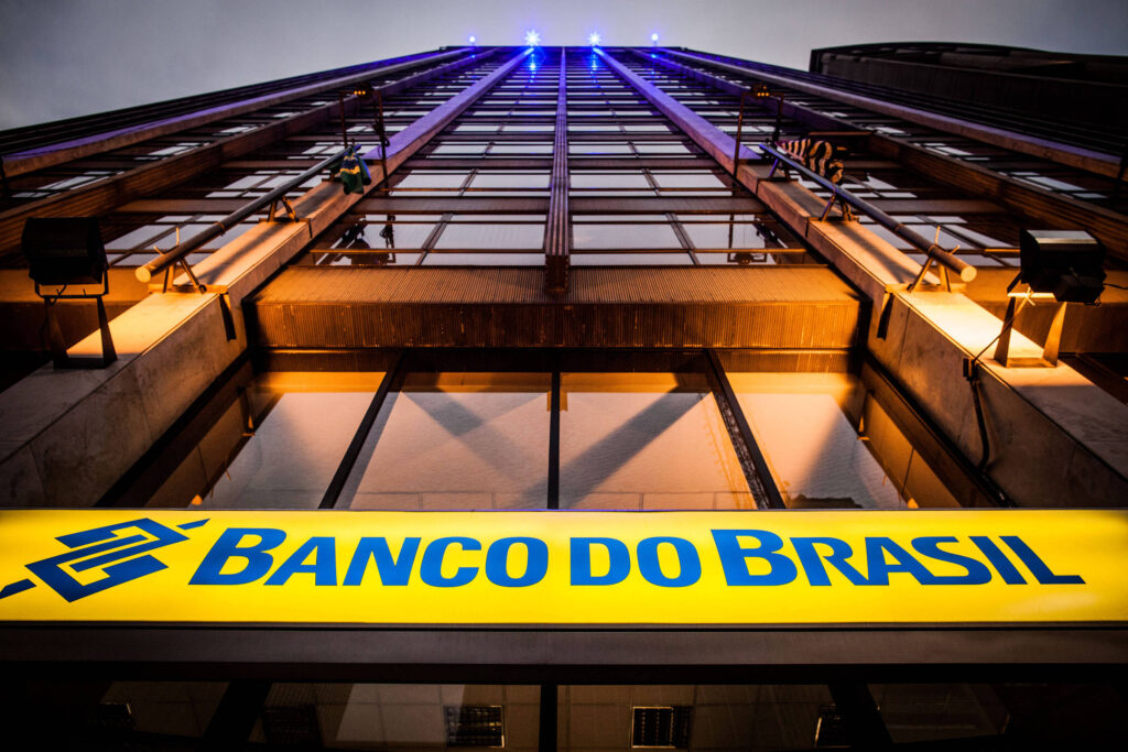 Ações do Banco do Brasil são negociadas em cerca de R$ 30, queda de 18,4% desde o início do ano - Foto: Divulgação/BB