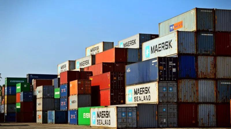 Exportações na Alemanha crescem 0,7% em julho; resultado é acima do esperado