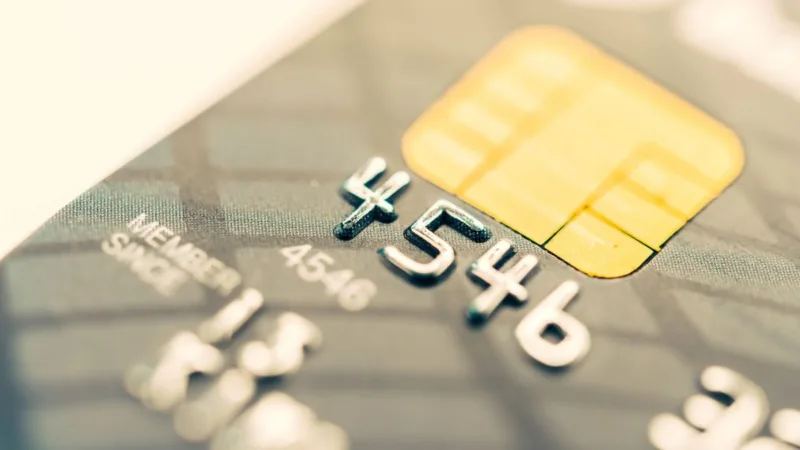 Crédito bancário recua e chega a R$ 3,32 trilhões, diz BC